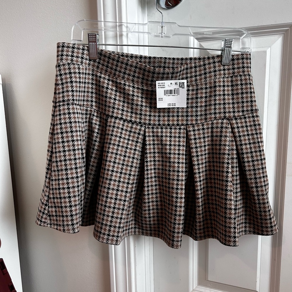 American Eagle Outfitters Houndstooth Skater Skirt